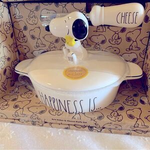 NWT Peanuts Snoopy Rae Dunn Happiness Is Brie Baker and Cheese Knife Set Ceramic